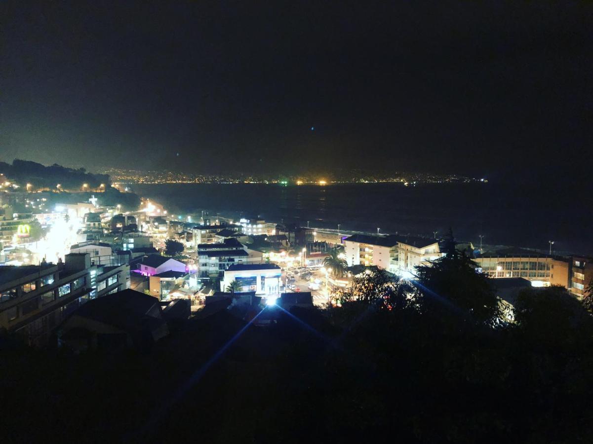 فينيا ديل مار Arka Hostal المظهر الخارجي الصورة
