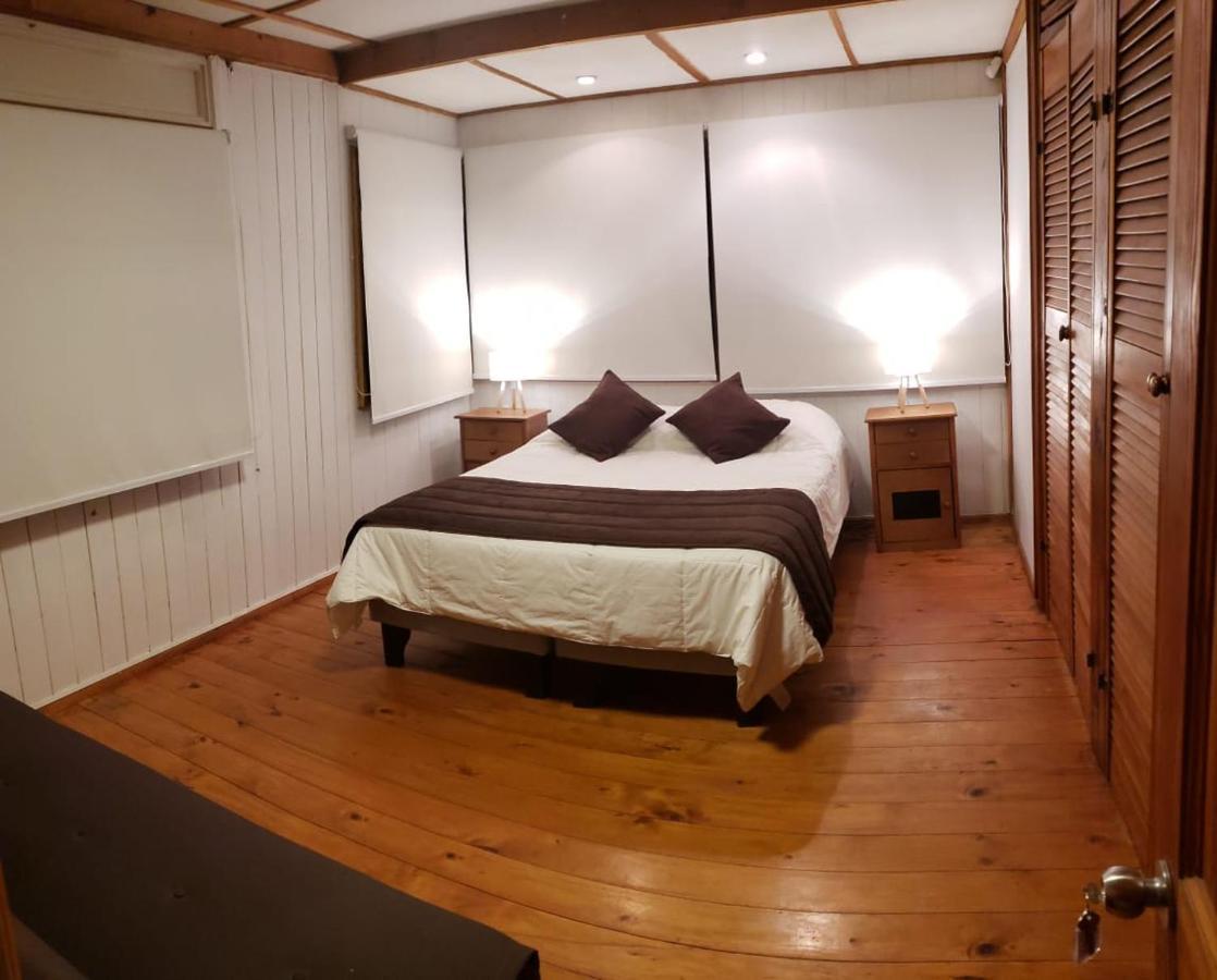 فينيا ديل مار Arka Hostal المظهر الخارجي الصورة